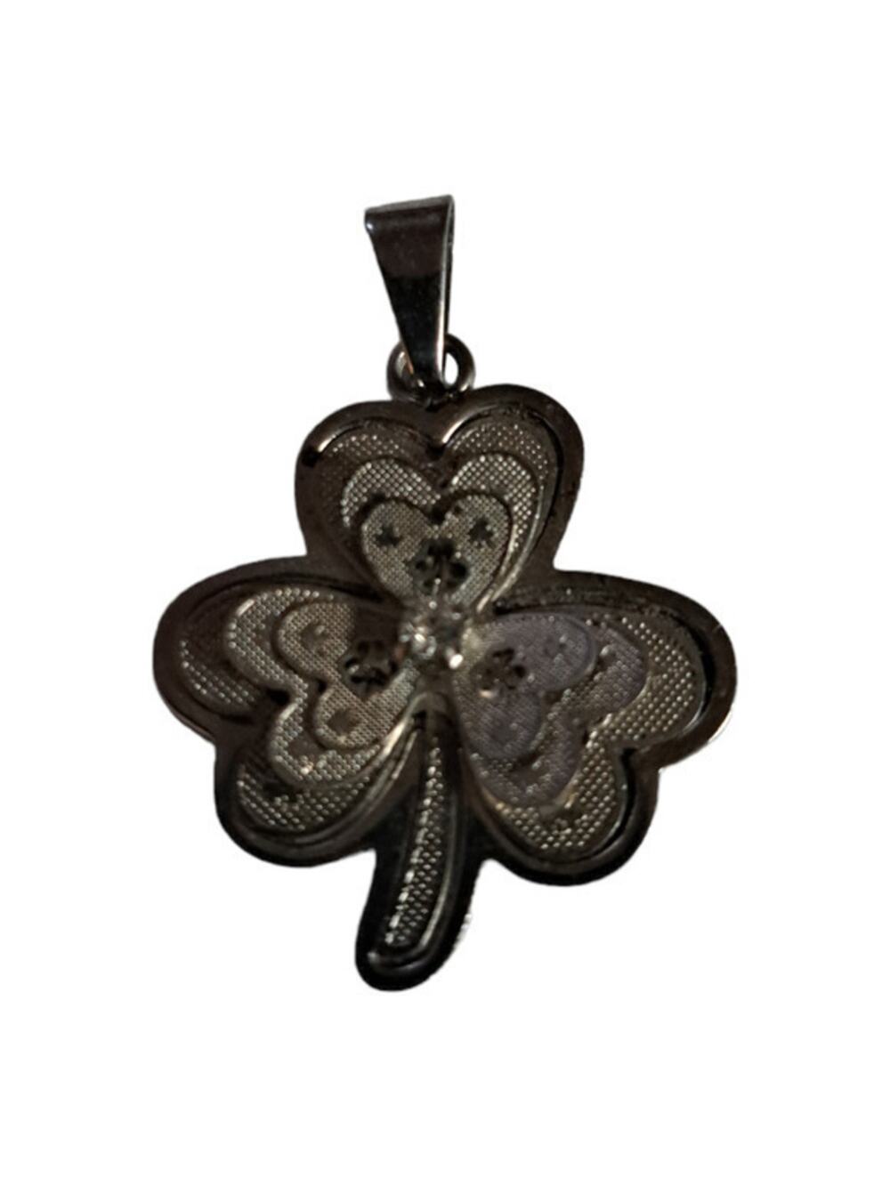 New‎ stainless steel clover pendent